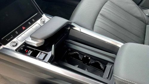 2024 Audi Q8 e-tron - Images - 15