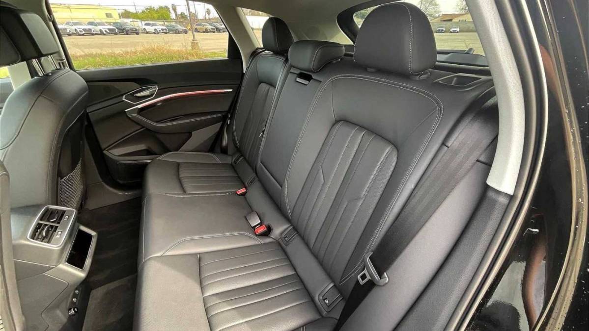 2024 Audi Q8 e-tron - Images - 20
