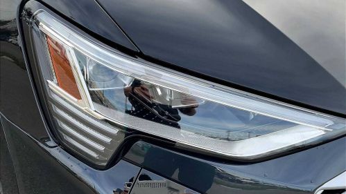 2024 Audi Q8 e-tron - Images - 22