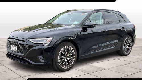 2024 Audi Q8 e-tron - Images - 1
