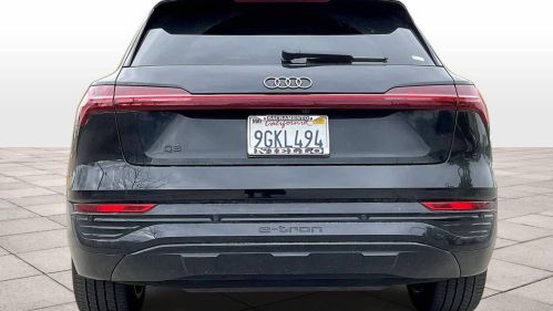 2024 Audi Q8 e-tron - Images - 4