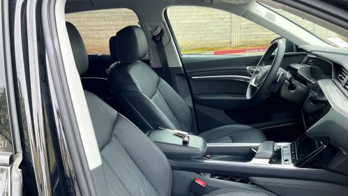 2024 Audi Q8 e-tron - Images - 7