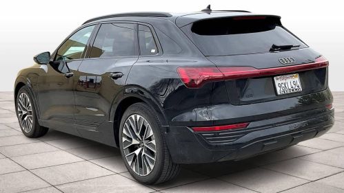 2024 Audi Q8 e-tron - Images - 10