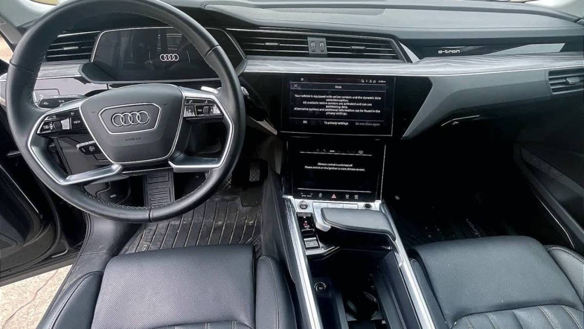 2024 Audi Q8 e-tron - Images - 13