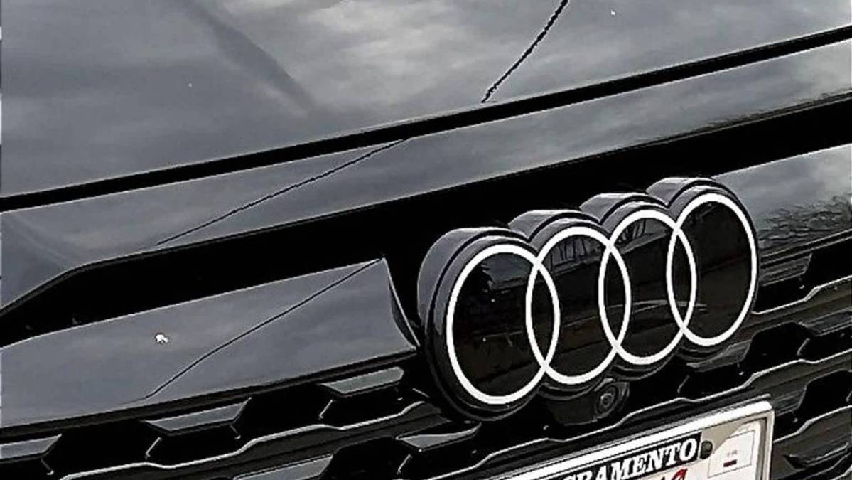 2024 Audi Q8 e-tron - Images - 24