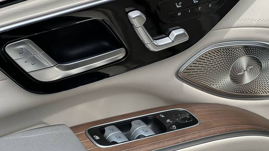 2023 Mercedes EQS SUV 4JGDM2EB5PA006677