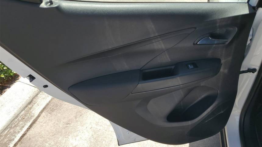 2023 Chevrolet Bolt - Images - 8