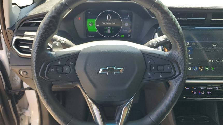 2023 Chevrolet Bolt - Images - 16
