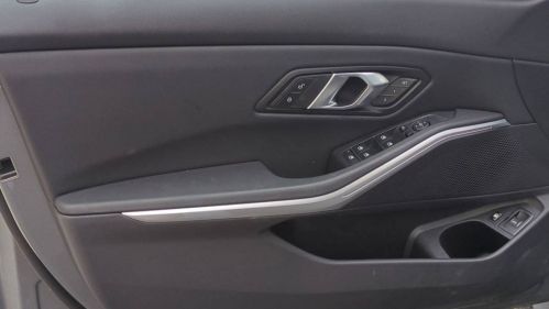 2024 BMW 3 Series - Images - 13