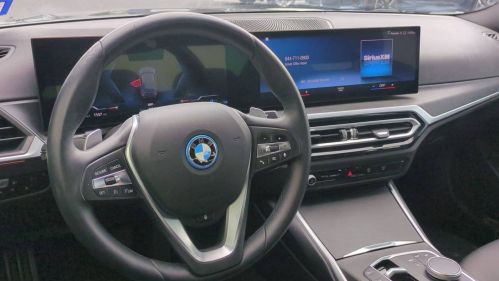2024 BMW 3 Series - Images - 28