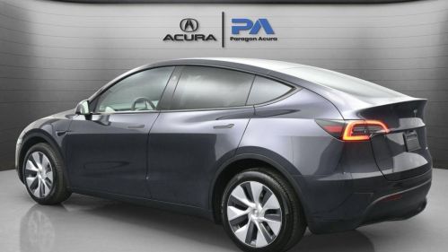 2024 Tesla Model Y - Images - 3