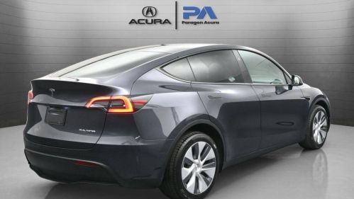 2024 Tesla Model Y - Images - 5