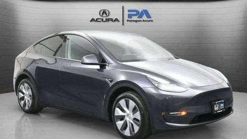 2024 Tesla Model Y - Images - 7