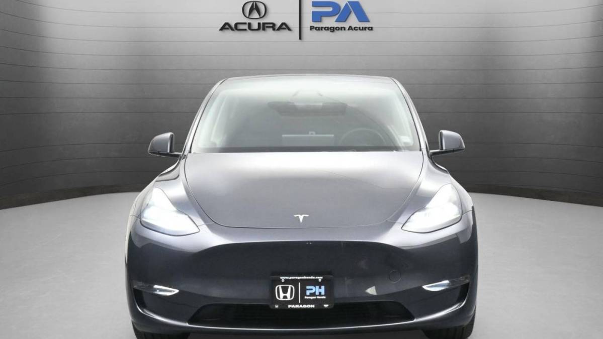 2024 Tesla Model Y - Images - 8