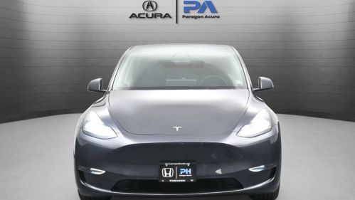 2024 Tesla Model Y - Images - 8