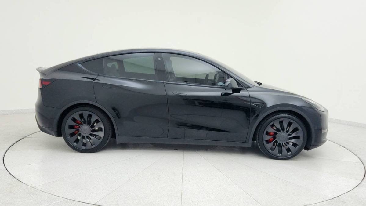 2022 Tesla Model Y - Images - 5