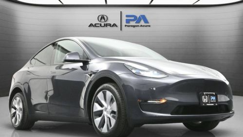 2024 Tesla Model Y - Images - 10