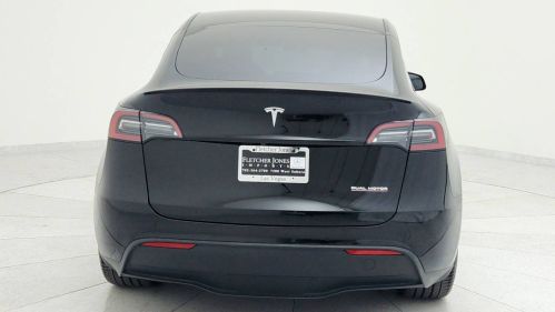 2022 Tesla Model Y - Images - 7