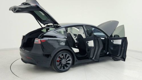 2022 Tesla Model Y - Images - 12
