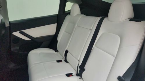 2022 Tesla Model Y - Images - 24