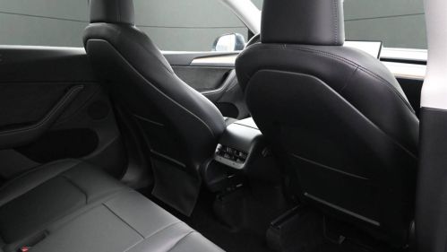2024 Tesla Model Y - Images - 30