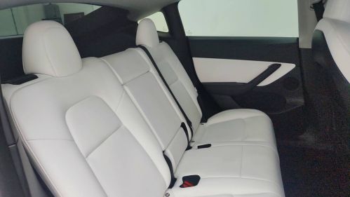 2022 Tesla Model Y - Images - 29