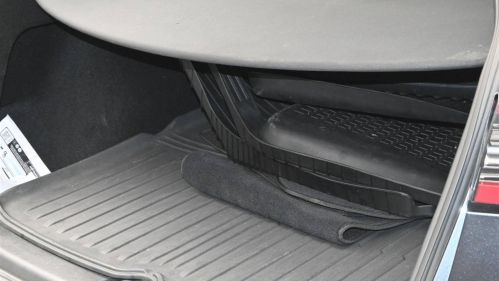 2024 Tesla Model Y - Images - 35