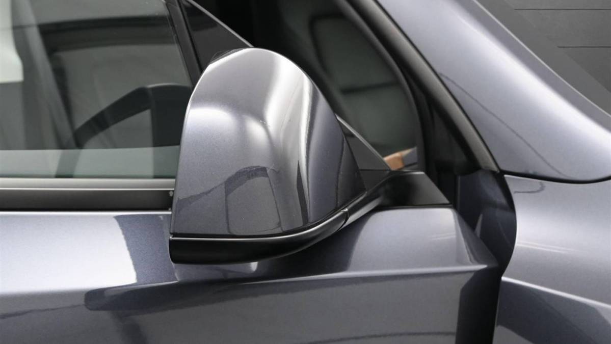2024 Tesla Model Y - Images - 38