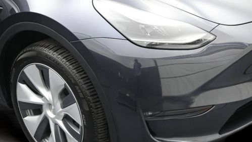 2024 Tesla Model Y - Images - 40