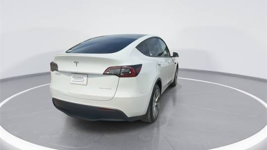 2021 Tesla Model Y - Images - 8