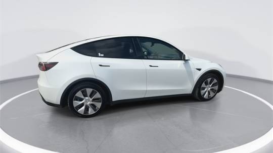 2021 Tesla Model Y - Images - 9