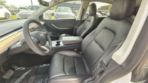 2021 Tesla Model Y - Images - 11
