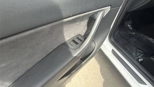 2021 Tesla Model Y - Images - 13