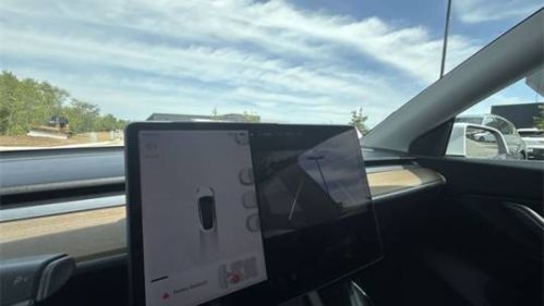 2021 Tesla Model Y - Images - 17