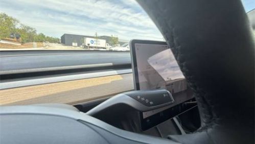 2021 Tesla Model Y - Images - 19