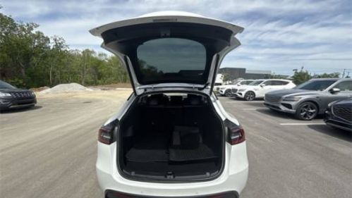 2021 Tesla Model Y - Images - 23