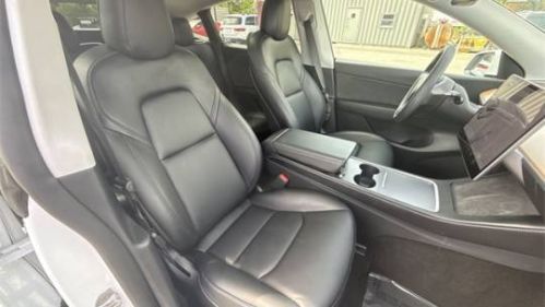 2021 Tesla Model Y - Images - 24