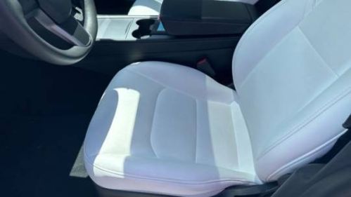 2021 Tesla Model Y - Images - 10