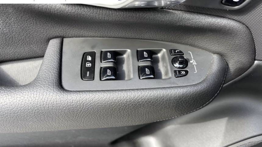 2022 Volvo XC90 - Images - 14