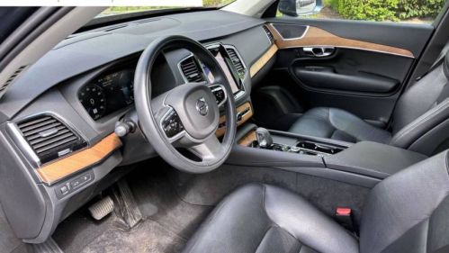 2022 Volvo XC90 - Images - 24