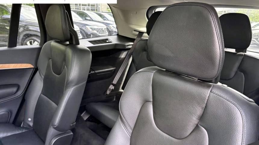 2022 Volvo XC90 - Images - 26