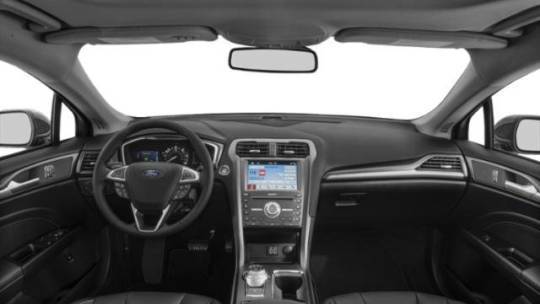2019 Ford Fusion Energi - Images - 4
