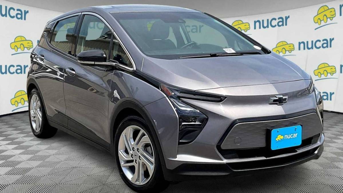 2023 Chevrolet Bolt - Images - 1