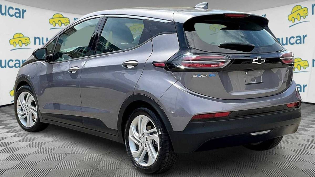 2023 Chevrolet Bolt - Images - 4