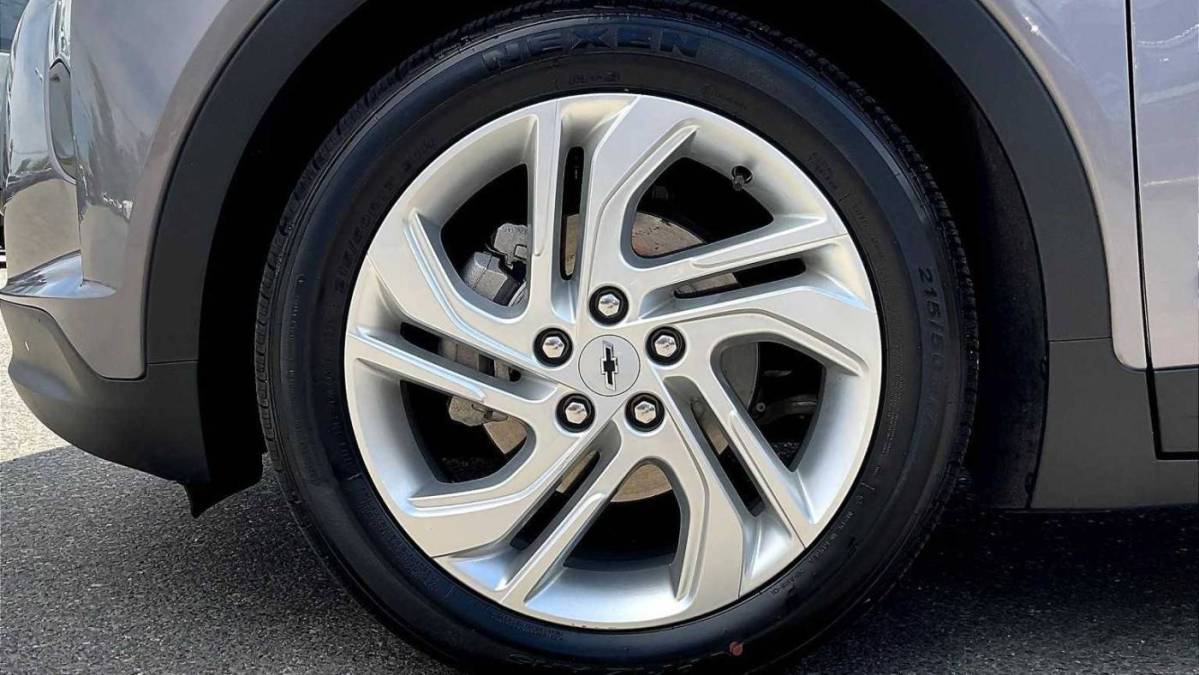 2023 Chevrolet Bolt - Images - 7