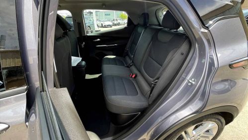 2023 Chevrolet Bolt - Images - 15