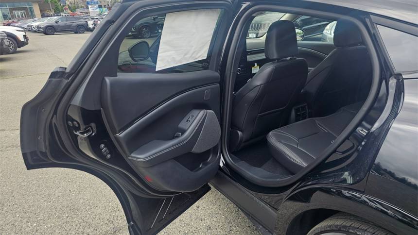 2025 Ford Mustang Mach E 3FMTK3SU1SMA09309