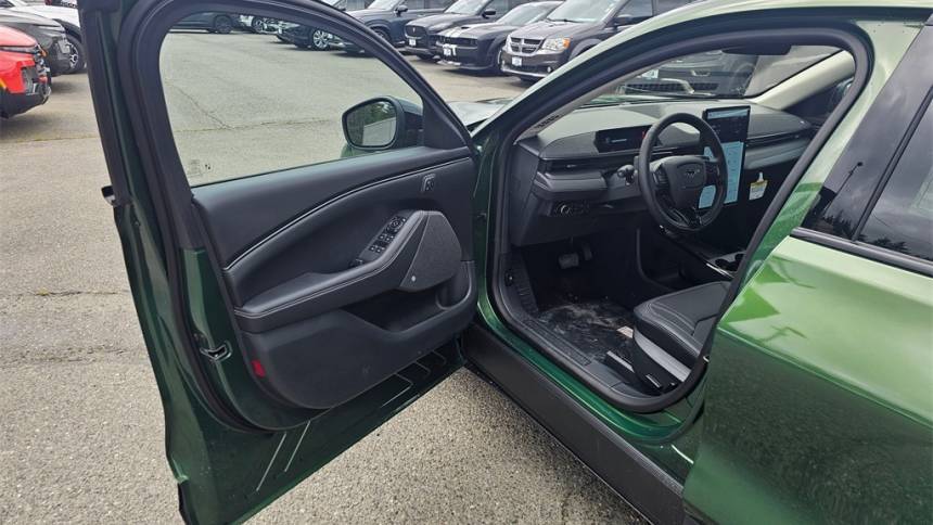 2025 Ford Mustang Mach E 3FMTK3SU3SMA07657
