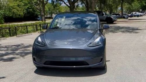 2023 Tesla Model Y - Images - 3