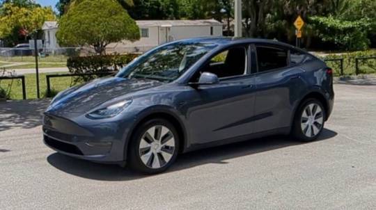 2023 Tesla Model Y - Images - 4